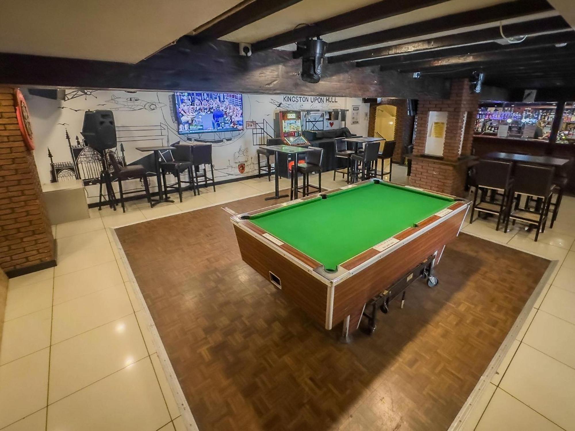קינגסטון אפון הול Gilson Hotel מראה חיצוני תמונה