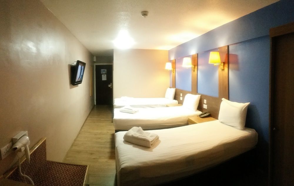 קינגסטון אפון הול Gilson Hotel מראה חיצוני תמונה