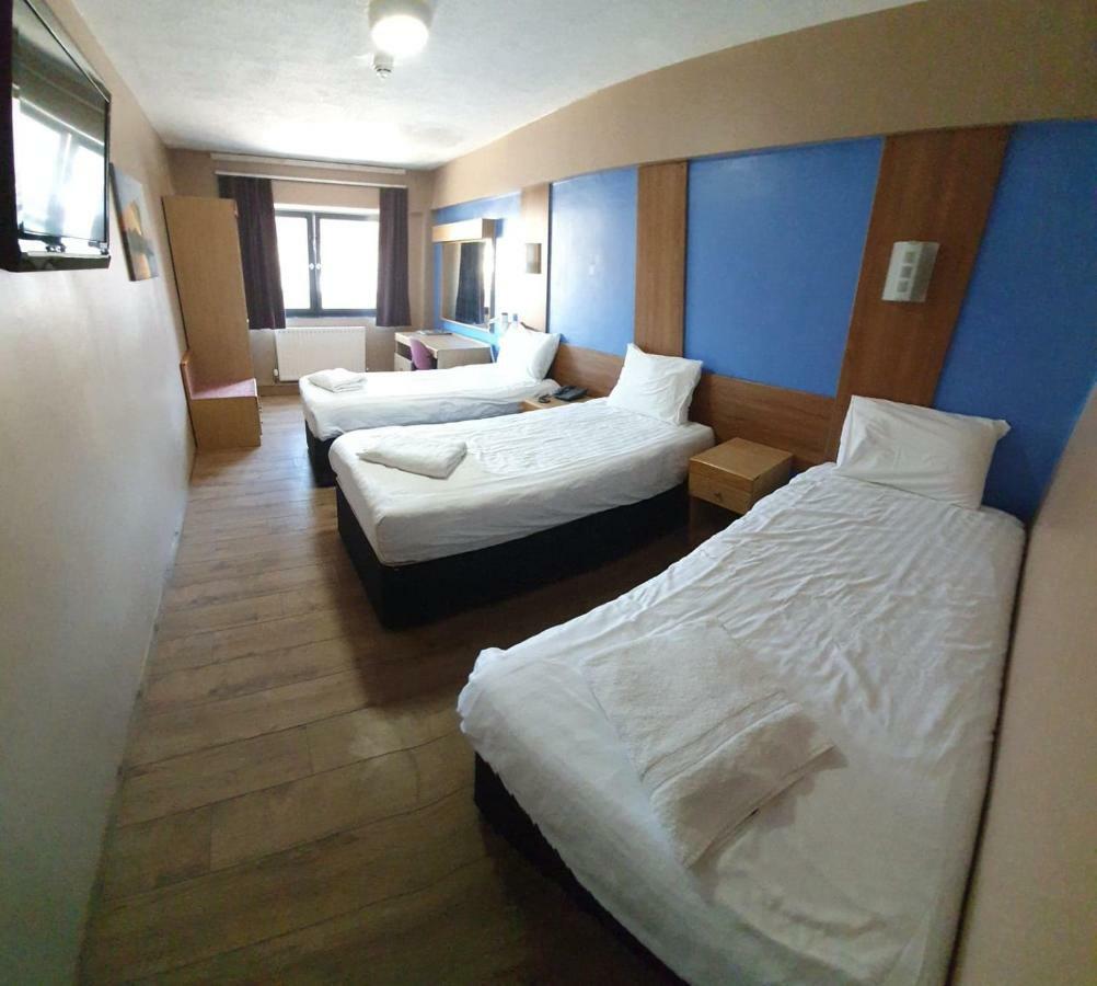 קינגסטון אפון הול Gilson Hotel מראה חיצוני תמונה
