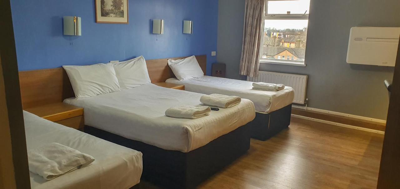קינגסטון אפון הול Gilson Hotel מראה חיצוני תמונה